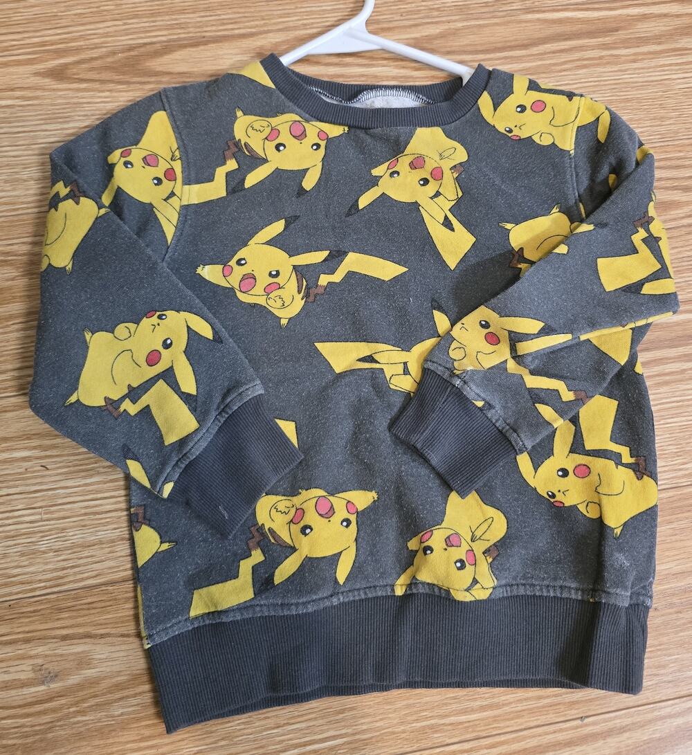POKEMON - PIKACHU SWEATSHIRT